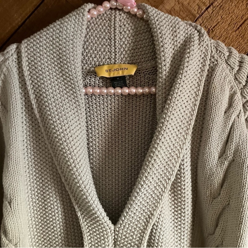 St. John ribbed sweater size M - Picture 3 of 16